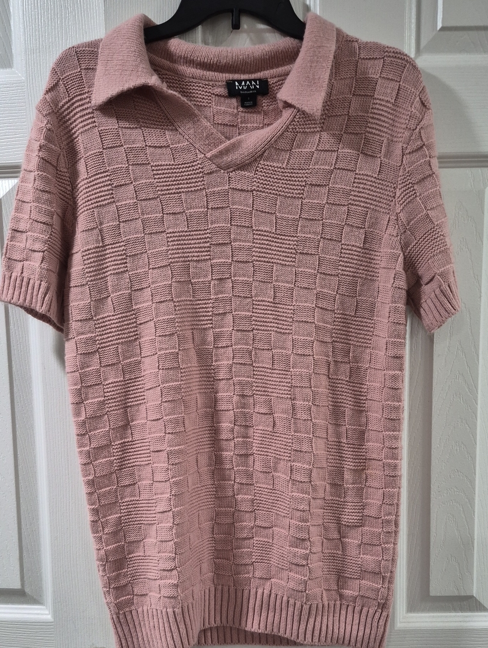 Men's Mauve Short-Sleeve V-Neck Knit Sweater with Collar
